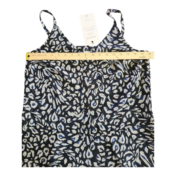 NWT Cabi Animal Print Ruffle Hem Cami Tank Top Size Small - Picture 7 of 10